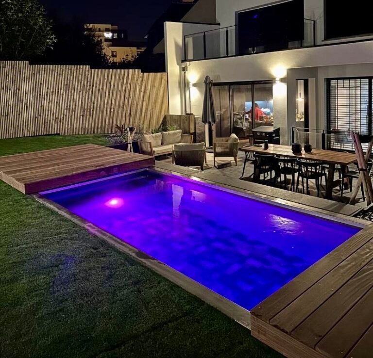 Terrasse aquatique - Habillage en bois IPE