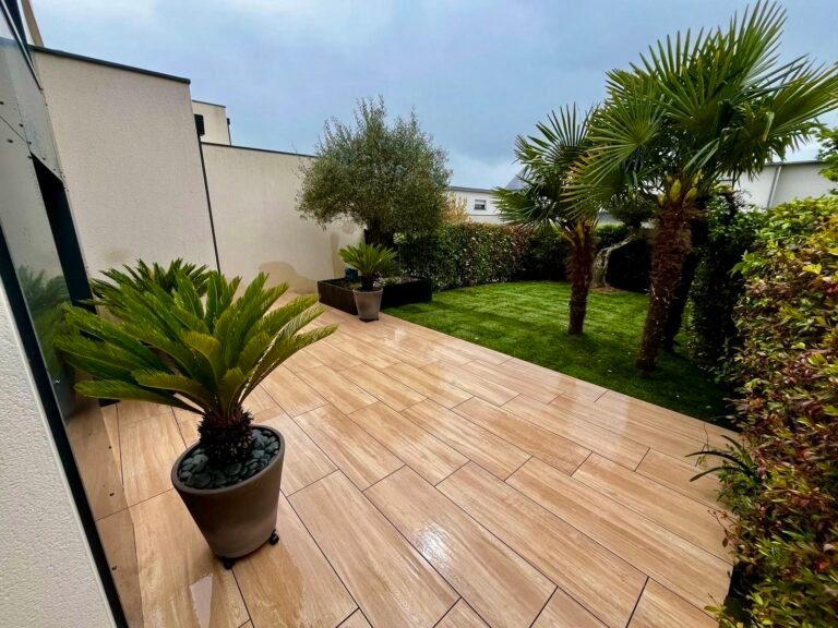 Terrasse en dallage grès cérame